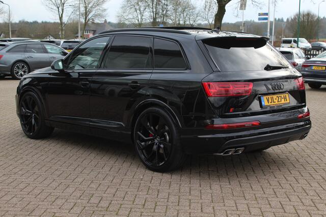 Audi SQ7 4.0 TDI quattro / Trekhaak / Panoramadak / 360Camera / Head-up / 23'' / Luchtvering / Keyless / Bose / Dodehoek / DAB / Apple CarPlay / Nachtzicht / Matrix LED / ACC / Stoelverwarming