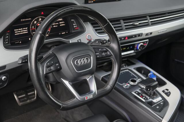 Audi SQ7 4.0 TDI V8 435pk Grijs kenteken Panoramadak Keramisch 4-Wielsturing Luchtvering Virtual cockpit Bose 22" LMV