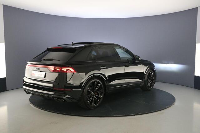 Audi SQ8 507pk | B&O Adv | Head Up | Pano | Adv Onderstel | Nachtzicht | Sportdiff | Leder | Massage/Ventilatie | Adapt. Cruise | Trekhaak | Memory | Softclose | Alcantara | 23 inch |