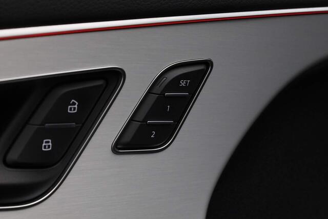 Audi SQ8 4.0 TFSI 507 pk tiptronic quattro | Vierwielbesturing | Pano | Soft-Close | HD Matrix | B&O | Geheugenstoelen | Valcona leder | HUD | 360 Camera