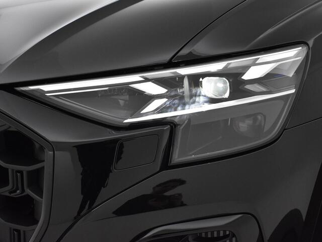 Audi SQ8 4.0 TFSI quattro 507 PK · HD-matrix + laser koplampen · Panoramadak · Audi exclusive Alcantara · Sportstoelen plus rood stiksel