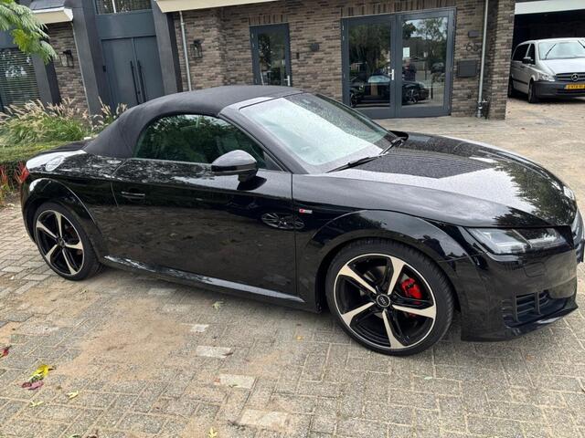 Audi TT 1.8 TFSI DSG S Line,RS seats,Leder,Navigatie,BenO,Ledkoplampen