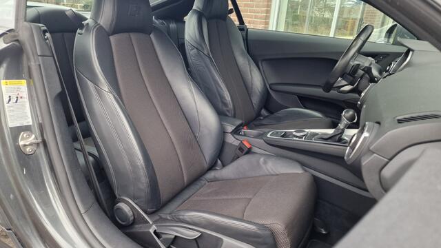 Audi TT 1.8 TFSI Pro S Line, Navigatie, Stoelverwarming