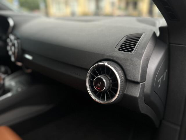 Audi TT 2.0 TFSI quattro Pro Line S Stoelverwarming/Parkeer sensoren/leder.