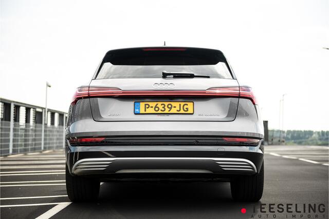 Audi e-tron 50 quattro Business edition 71 kWh | Luchtvering | Apple Carplay
