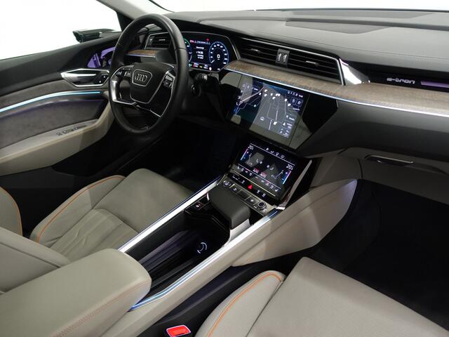 Audi e-tron e-tron 55 Quattro advanced Pro Line Plus 95 kWh Audi exclusive interior, Massage stoelen, Panodak, Stoelventilatie, Camera spiegels