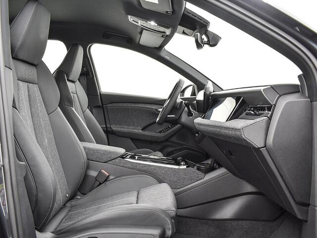 Audi e-tron Q6 S Edition e-tron perf 306pk · Adaptieve luchtvering · Adaptieve cruise control · Achteruitrijcamera