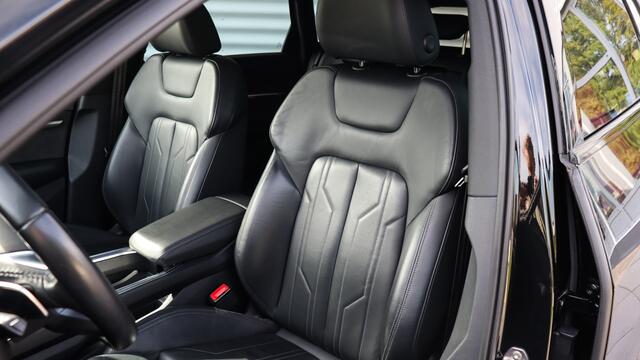 Audi e-tron 55 quattro | B&O | Head-up | Panoramadak | Matrix LED | Tour | City | Valcona leder