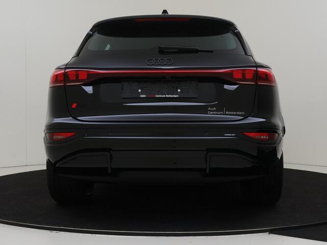 Audi e-tron Q6 Advanced edition performance 100 kWh Keyless | Rondomzicht camera | LED Matrix | 20 inch velgen | Stoelverwarming voor + achter | Carplay