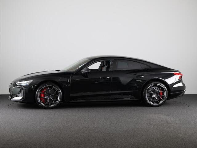 Audi e-tron GT RS e-tron GT Performance Performance 550kW/748pk 1 Audi e-tron GT RS e-tron GT Performance active airsuspension, keramische remmen rood, vierwielbesturing, assistentiepakket Plus, optiekpakket mat carbon, stoelventillatie en massage