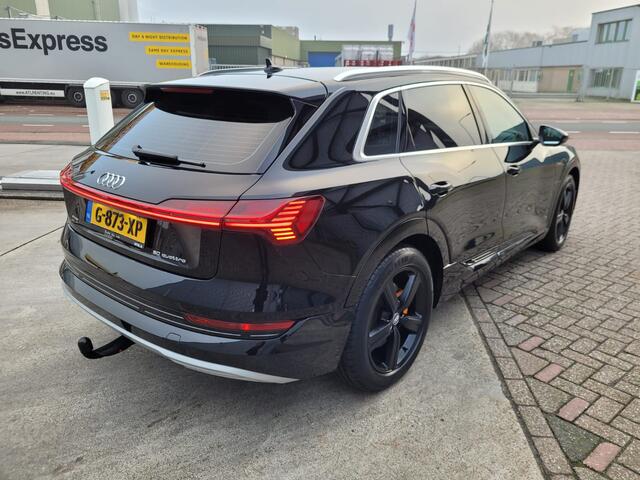 Audi e-tron e-tron 50 quattro Launch edition 71 kWh Org NL auto