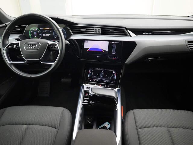 Audi e-tron 55 quattro Advanced 300kW/408PK 95 kWh · Drive select · Luchtvering · Parkeersensoren + camera