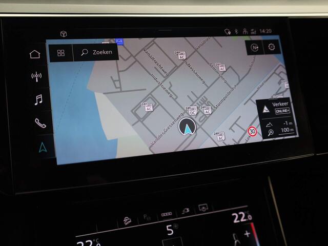 Audi e-tron 55 quattro Advanced 300kW/408PK 95 kWh · Drive select · Luchtvering · Parkeersensoren + camera