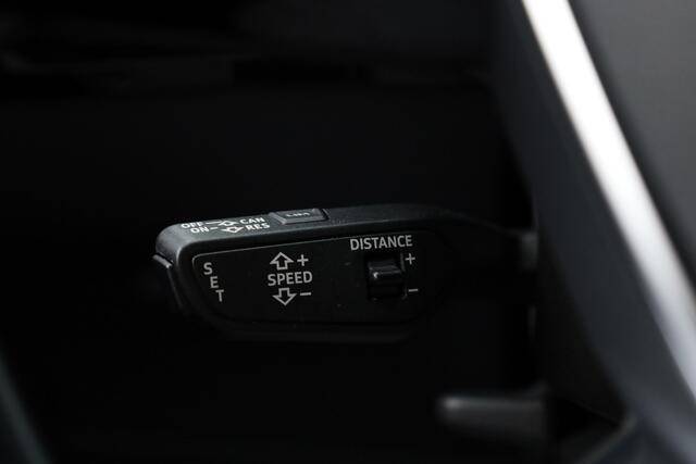 Audi e-tron 55 quattro Advanced edition 95 kWh | Pano | HUD | Soft Close | Luchtvering | Adapt. Cruise | 360cam