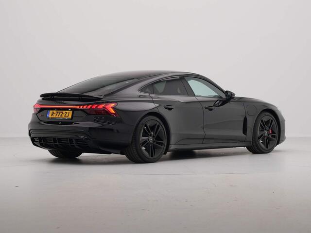 Audi e-tron GT RS 93 kWh 600pk Panorama Camera Stoelkoeling Bang & Olufsen 32