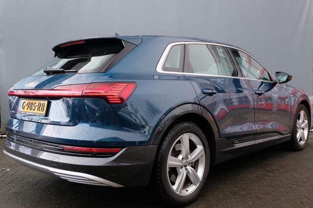 Audi e-tron e-tron 55 quattro 408 PK advanced 95 kWh AUTOMAAT / NAVI / CLIMA / CRUISE / FULL LED / PDC / LMV / LICHT & REGEN SENSOR