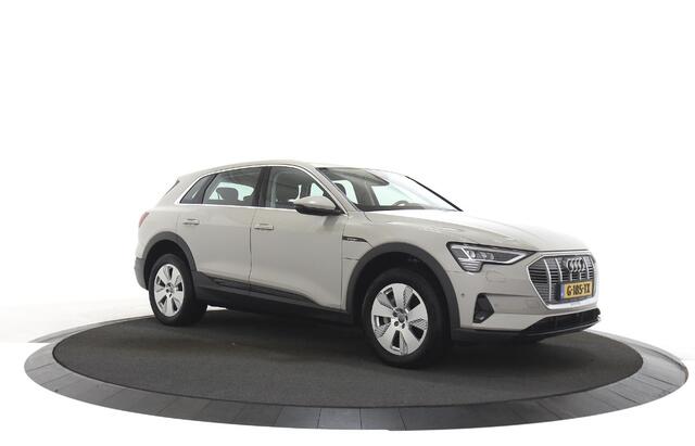 Audi e-tron e-tron 55 quattro 95 kWh Navigatie / Luchtvering / parkeerhulp v+a