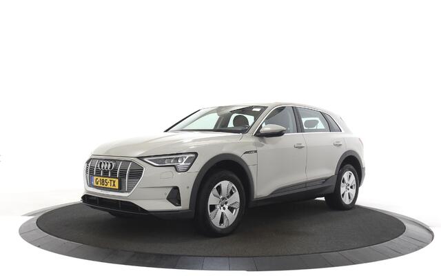 Audi e-tron e-tron 55 quattro 95 kWh Navigatie / Luchtvering / parkeerhulp v+a