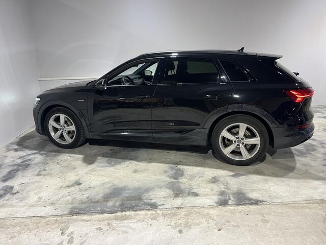 Audi e-tron Audi e-tron 55 Quattro Audi e-tron 55 Quattro| FULL-LED | NAVI-FULLMAP | KEYLESS | Half leer/alcantara | AIR-SUSPENSION | CRUISE | DIGI-COCKPIT | MEMORY-PACK | SHIFT-PADDLES |