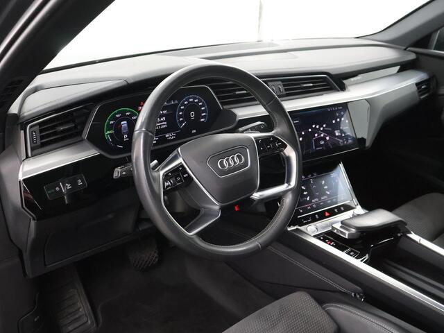 Audi e-tron e-tron 50 quattro Launch edition Black 71 kWh | Panoramadak | Climate Control | Cruise Control Adaptief | Leder | Stoelverwarming | Carplay |