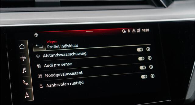 Audi e-tron 55 Quattro / 2x S-line/ Standkachel/ Luchtvering/ Bang & Olufsen Sound System/ Panoramadak/ 300kW (408PK)