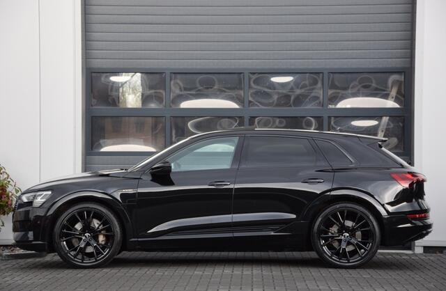 Audi e-tron e-tron 55 quattro S-Line | 360pk | Panoramadak | Matrix Led |