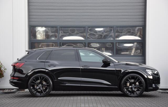 Audi e-tron e-tron 55 quattro S-Line | 360pk | Panoramadak | Matrix Led |
