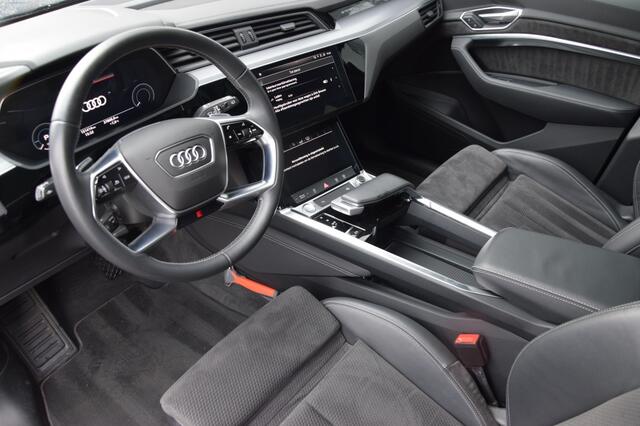 Audi e-tron e-tron 55 quattro S-Line | 360pk | Panoramadak | Matrix Led |