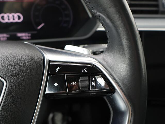 Audi e-tron e-tron 50 quattro Launch edition plus 71 kWh | 313 PK | Panoramadak | Cruise Control adaptief | Lichtmetalen velgen velgen 20" |