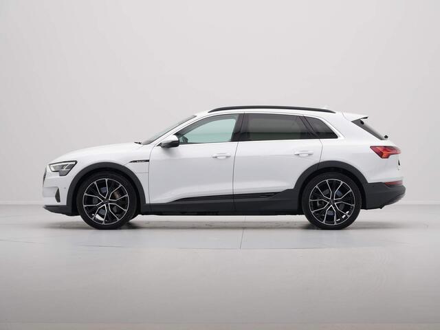 Audi e-tron 50 quattro edition 71 kWh Navigatie Alcantara Side Assist 22'' Lm Velgen 60
