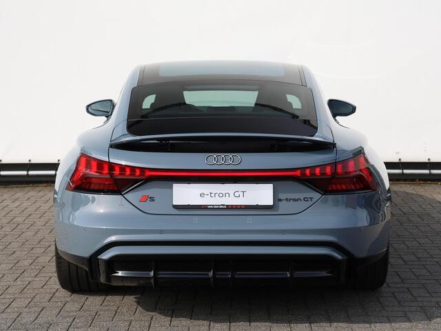 Audi e-tron GT | S e-tron GT | 105 kWh | 592 pk | Vierwielbesturing | Matrix + laser LED | Sportstoelen pro |