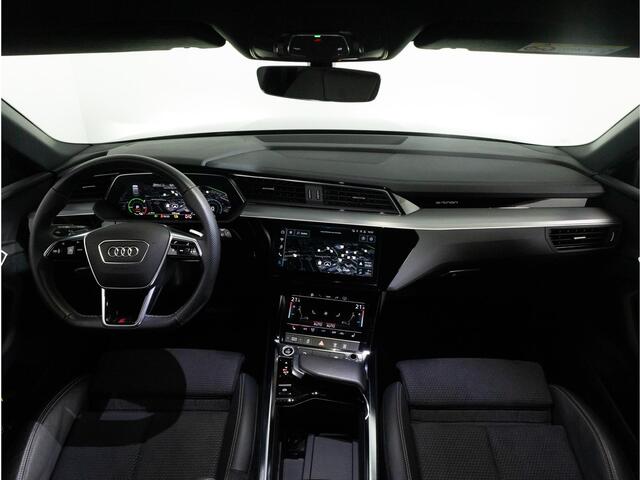 Audi e-tron S-Line 50 313pk quattro 71 kWh | LED | Camera | Navigatie | Keyless | Stoelverwarming | Elektrisch bedienbare achterklep |