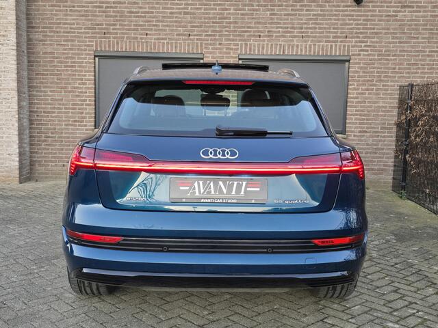 Audi e-tron e-tron 55 quattro advanced Pro Line Plus 95 kWh PANO VIRTUAL HUD ADAPTIVE CC B&O STOELVERWARMING KEYLESS ENTRY 360 PK !!