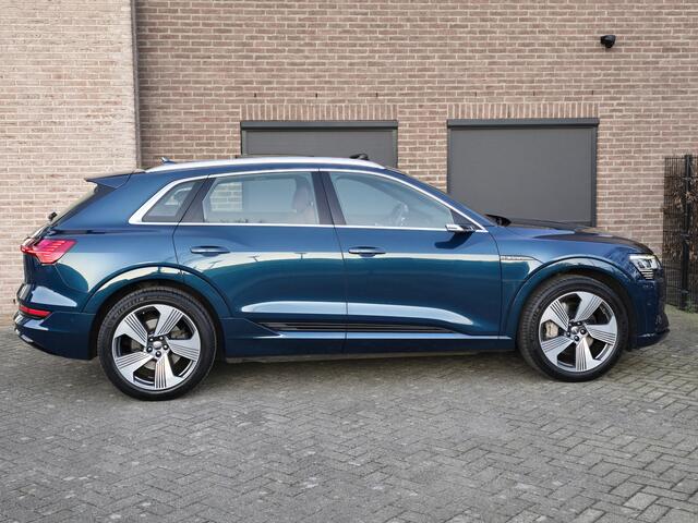 Audi e-tron e-tron 55 quattro advanced Pro Line Plus 95 kWh PANO VIRTUAL HUD ADAPTIVE CC B&O STOELVERWARMING KEYLESS ENTRY 360 PK !!