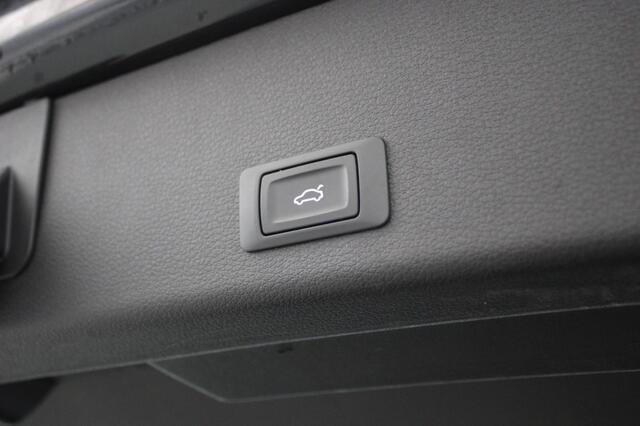 Audi e-tron 50 quattro Launch edition 71 kWh - Virtual Cockpit - Memory seat