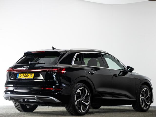 Audi e-tron S-Line 55 quattro 95 kWh 408pk | Elektr. voorstoelen | Bang & Olufson | Trekhaak | Camera | Adaptieve Cruise | Elektr. kofferbak |