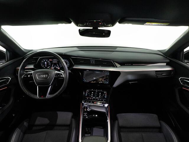 Audi e-tron S-Line 55 quattro 95 kWh 408pk | Elektr. voorstoelen | Bang & Olufson | Trekhaak | Camera | Adaptieve Cruise | Elektr. kofferbak |