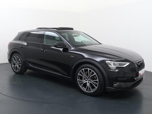 Audi e-tron e-tron 55 quattro advanced 95 kWh | 408 PK | Panoramadak | Lichtmetalen velgen 20"| Sportstoelen |