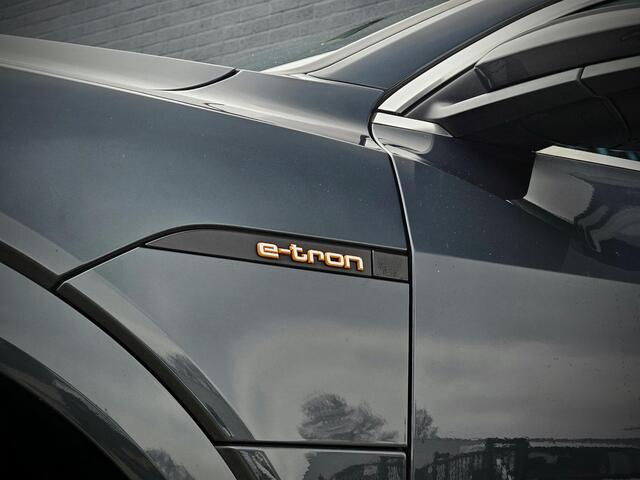 Audi e-tron e-tron 55 quattro advanced 95 kWh / BANG OLUFSEN / VERWACHT