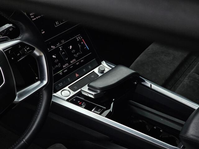 Audi e-tron e-tron 55 quattro advanced 95 kWh / BANG OLUFSEN / VERWACHT