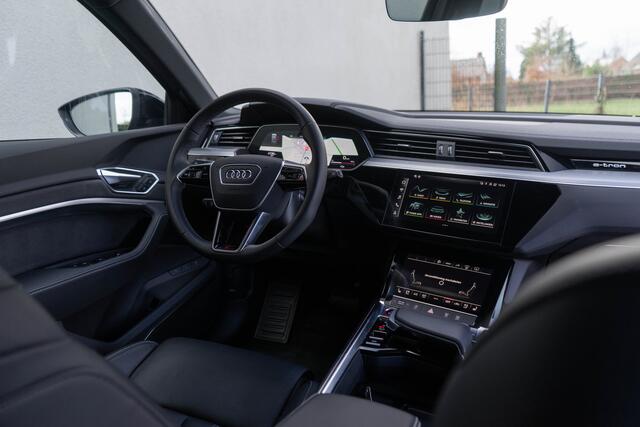 Audi e-tron S Quattro 371kW / Luchtvering/ Standkachel/ Head-Up Display/ Trekhaak/ Panoramadak/ 371kW (504PK)