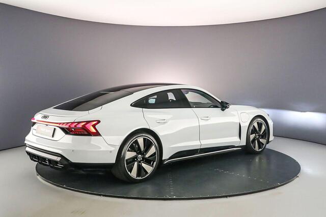 Audi e-tron GT | B&O | Head Up | 4-Wiel Besturing | 360Cam | Stoelventilatie | Leder | Matrix LED | Pro Stoelen |