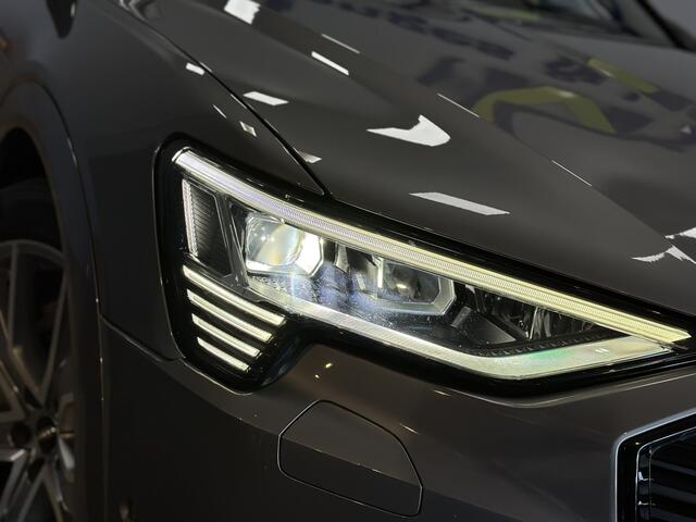Audi e-tron 55 quattro advanced Pro Line 95 kWh S Line | Matrix LED | Virtual | Panorama | B&O | Luchtvering | Trekhaak | Camera | Adaptive Cruise | Navigatie | Isofix |