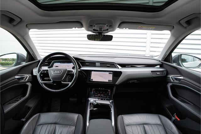 Audi e-tron e-tron 50 quattro Launch edition plus 71 kWh Panodak Adapt. cruise Stoelverw. Leer