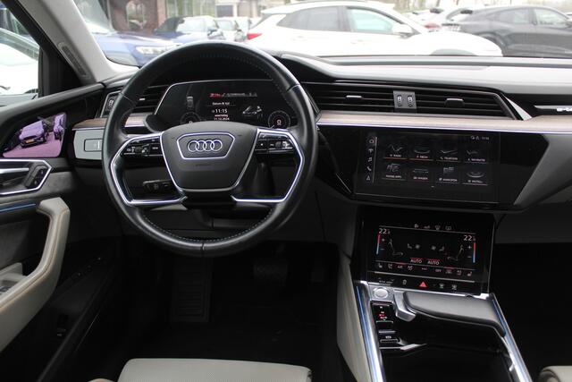Audi e-tron e-tron 55 quattro advanced Pro Line Plus 95 kWh / Full option! / Trekhaak / Panoramadak / 360Camera / Head-up / B&O / Keyless / 21'' / Softclose / Stoelmassage / Luxe Leder / Nachtzicht / DAB / ACC