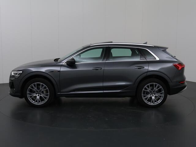 Audi e-tron 55 quattro S edition 95 kWh | Panoramadak | Navigatie | Cruise Control Adaptief | Keyless Go | Elektr. Achterklep |