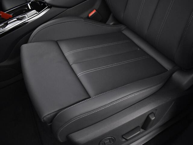 Audi e-tron Q6 Launch edition (B1) e-tron perf 225kW/306pk 100Kw Panoramadak - Trekhaak - Tech pro