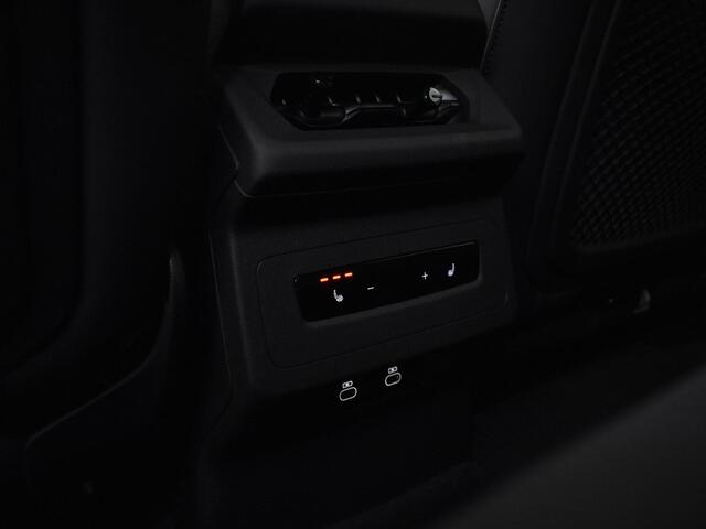 Audi e-tron Q6 Launch edition (B1) e-tron perf 225kW/306pk 100Kw Panoramadak - Trekhaak - Tech pro