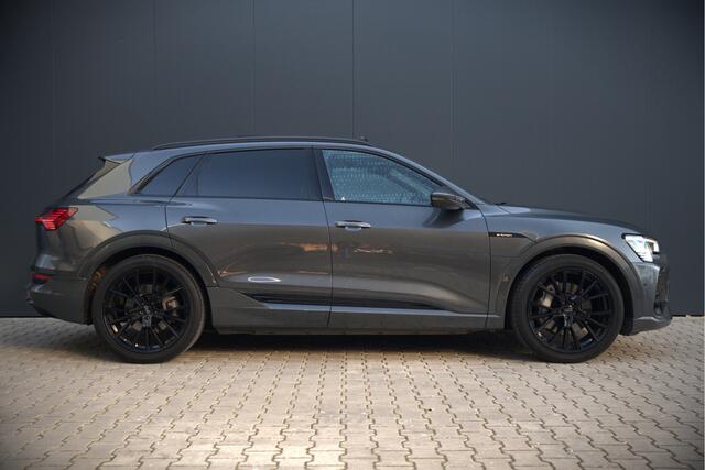 Audi e-tron e-tron 50 quattro S edition Black 71 kWh | S-Line | Panoramadak | Memory Seats | Camera | Trekhaak | Luchtvering | Adaptive Cruise Control | Keyless | Matrix LED | Leder | Stoelverwarming | NAP |