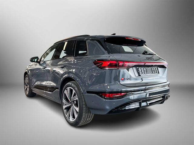 Audi e-tron Q6 SQ6 490pk 100 kWh / Sportstoelen plus voorin / Adaptieve S-luchtvering / Trekhaak, mechanisch draaibaar / Rood gespoten remzadels